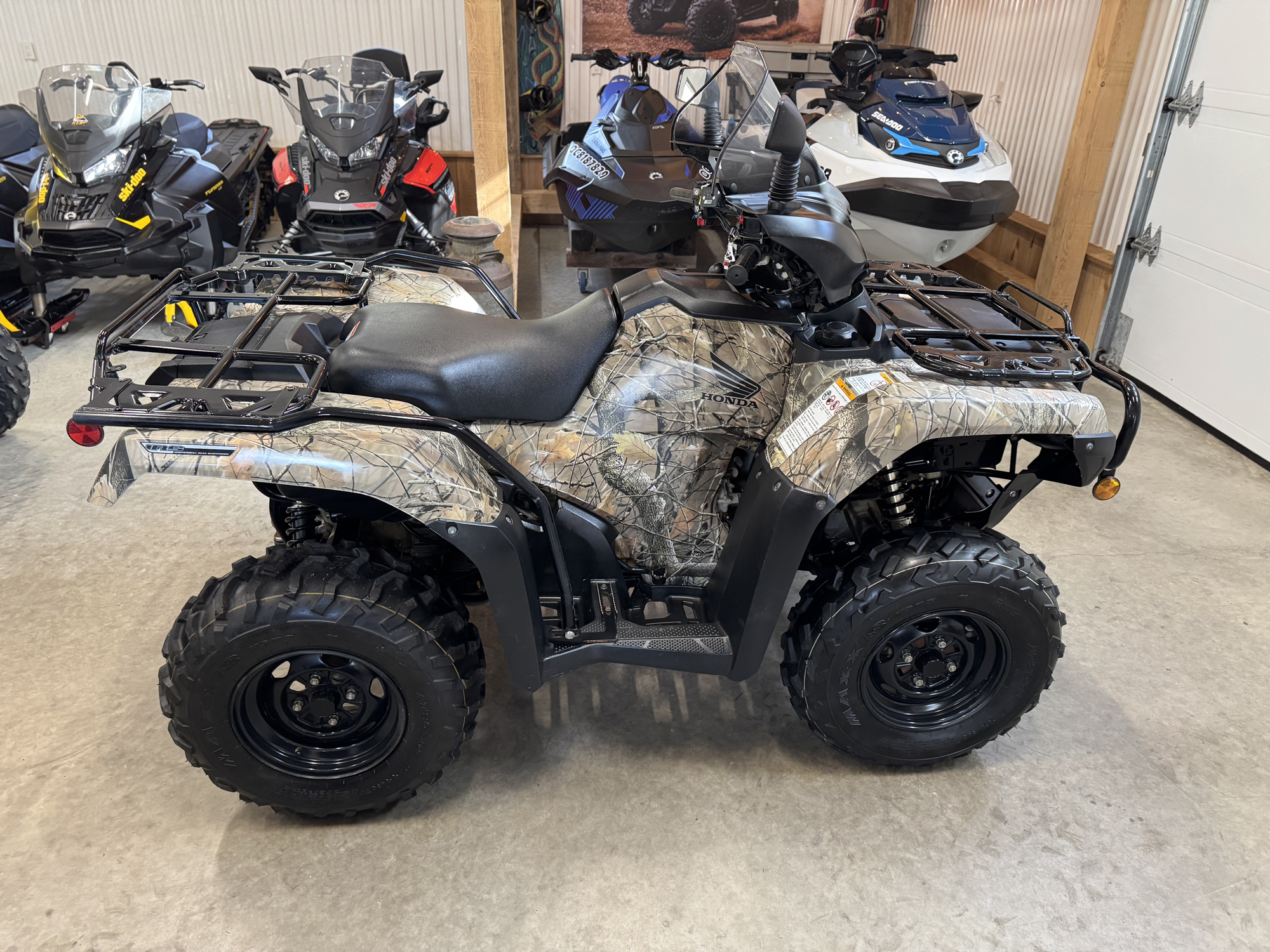 #25162 Honda Rubicon 500 DCT IRS 2017 www.KDFsports.com JOLIETTE