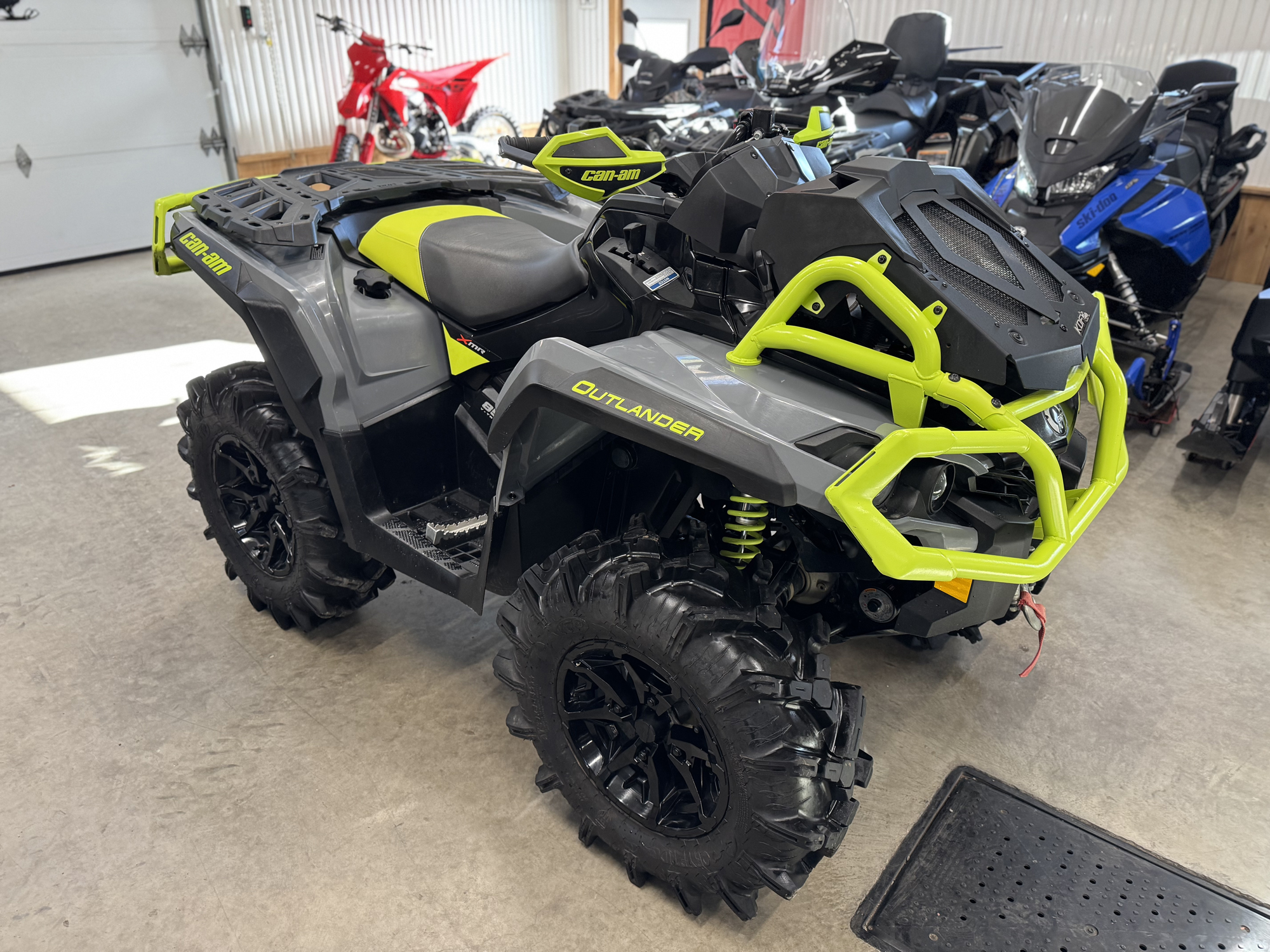 #25161 Can-Am Outlander XMR 850 2020 www.KDFsports.com JOLIETTE