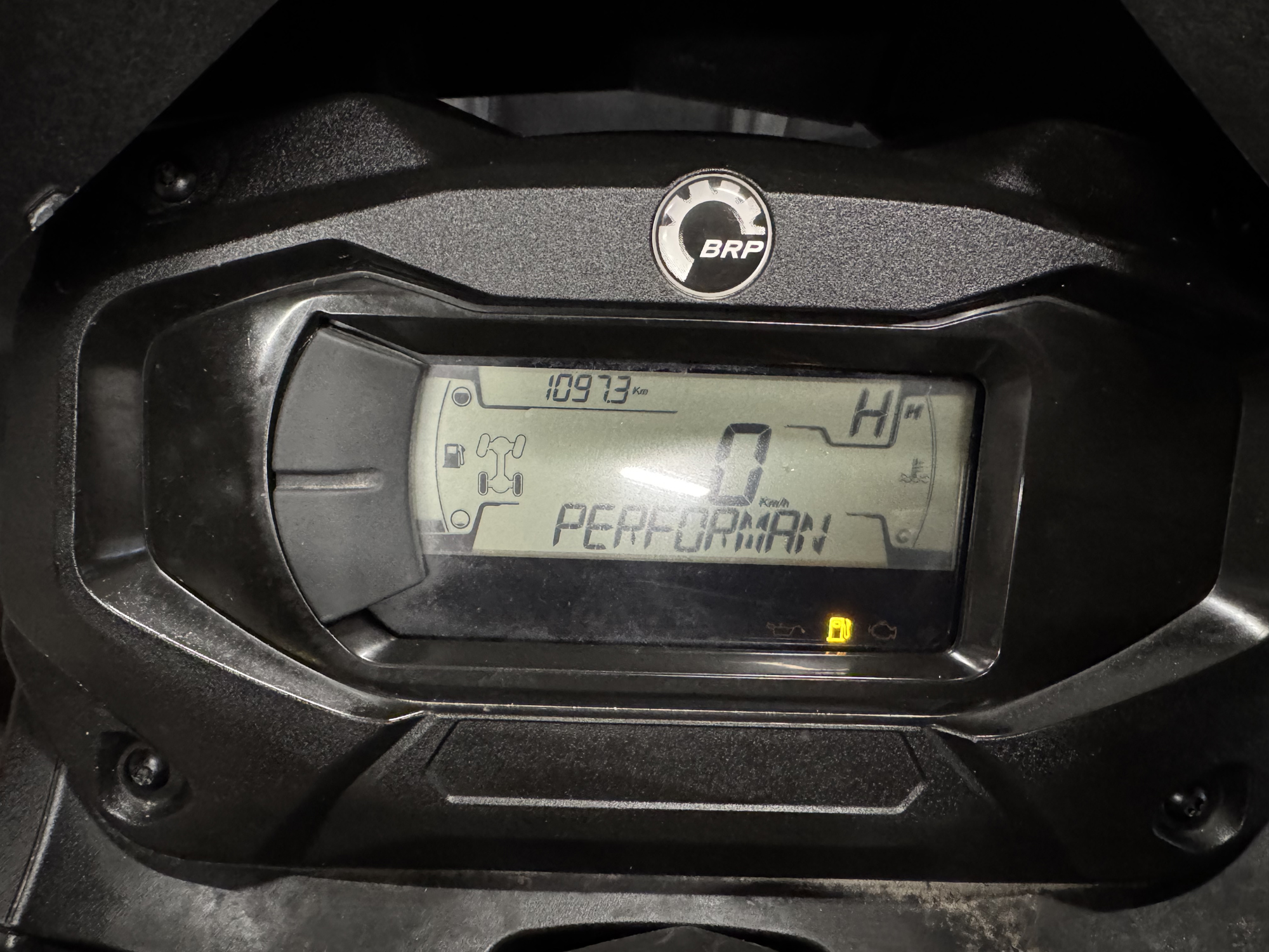 #25169 Can-Am Outlander Max XT 1000 6x6 2023 www.KDFsports.com JOLIETTE