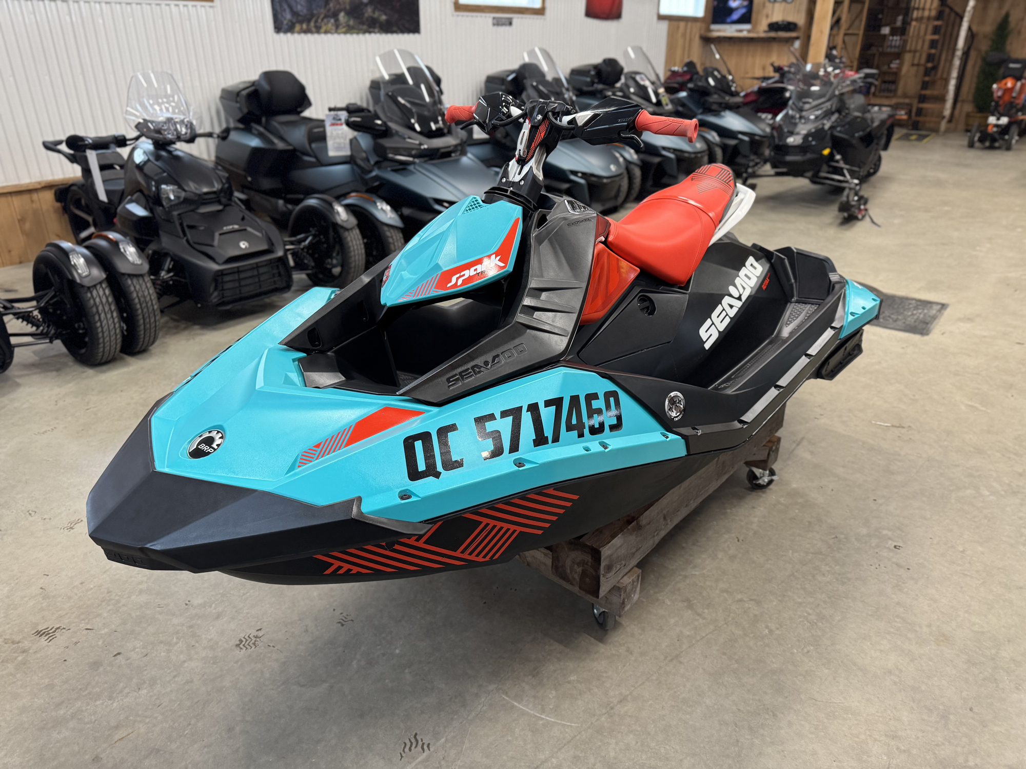 #25181 Sea-Doo Spark Trixx 2 2017 www.KDFsports.com JOLIETTE