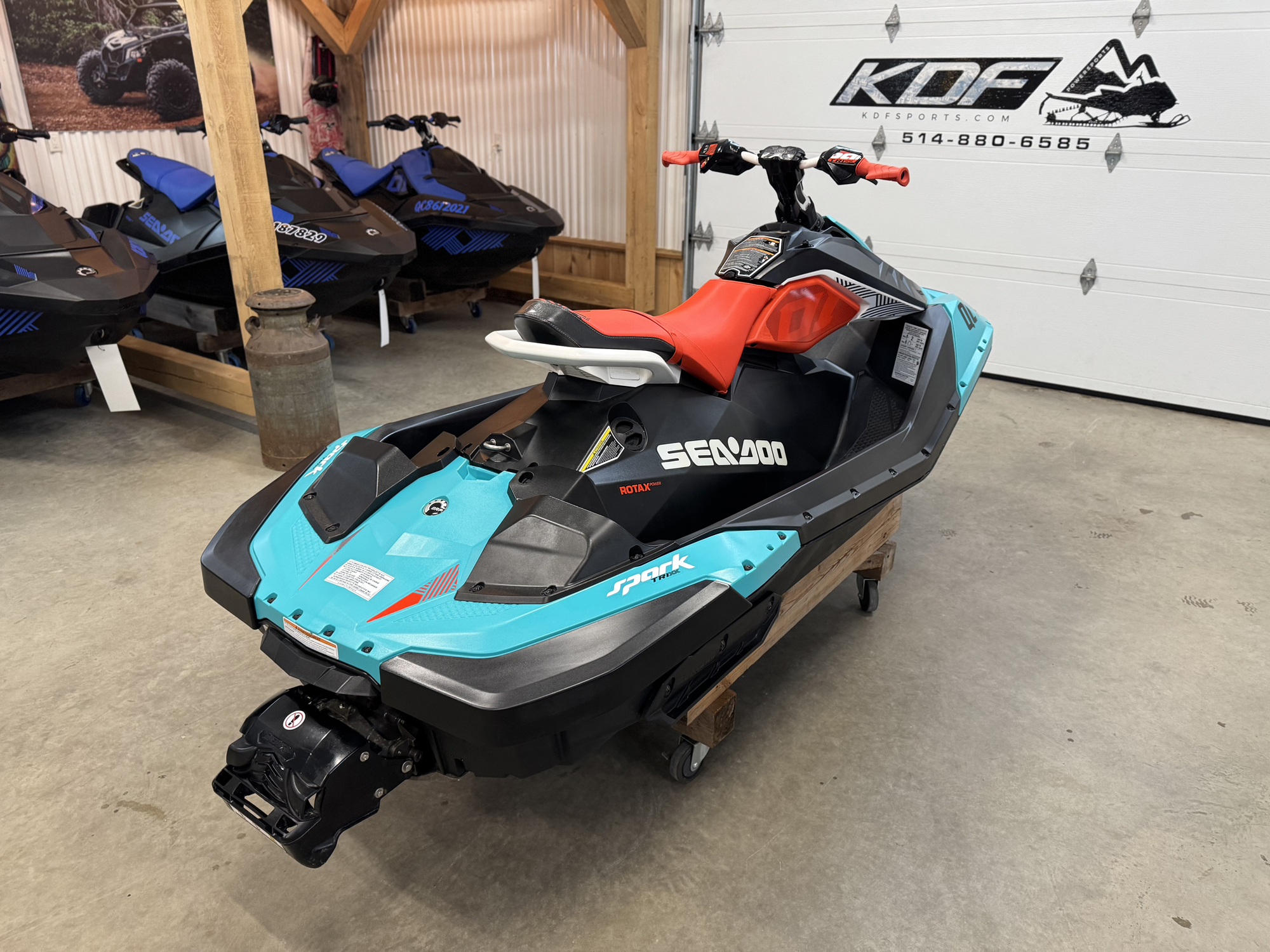 #25181 Sea-Doo Spark Trixx 2 2017 www.KDFsports.com JOLIETTE