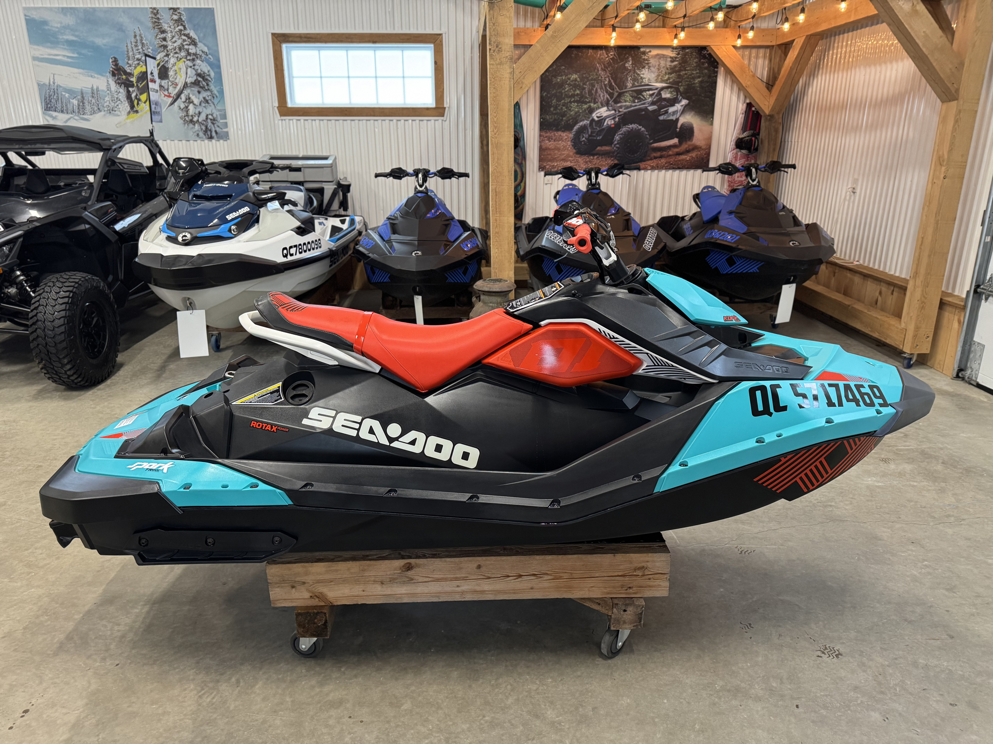 #25181 Sea-Doo Spark Trixx 2 2017 www.KDFsports.com JOLIETTE