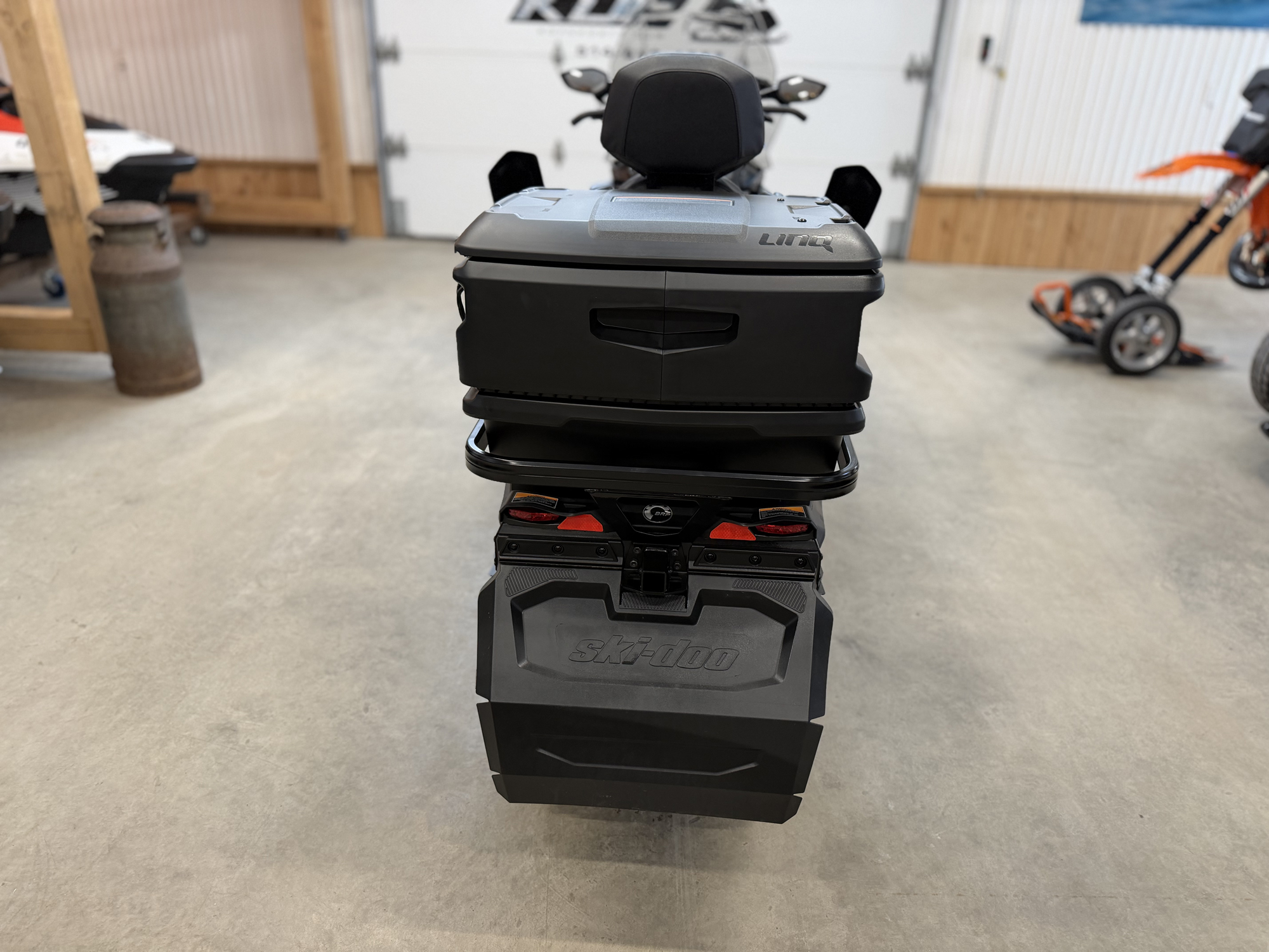 #26027 Ski-Doo Expedition SE 900 turbo 2026 www.KDFsports.com JOLIETTE