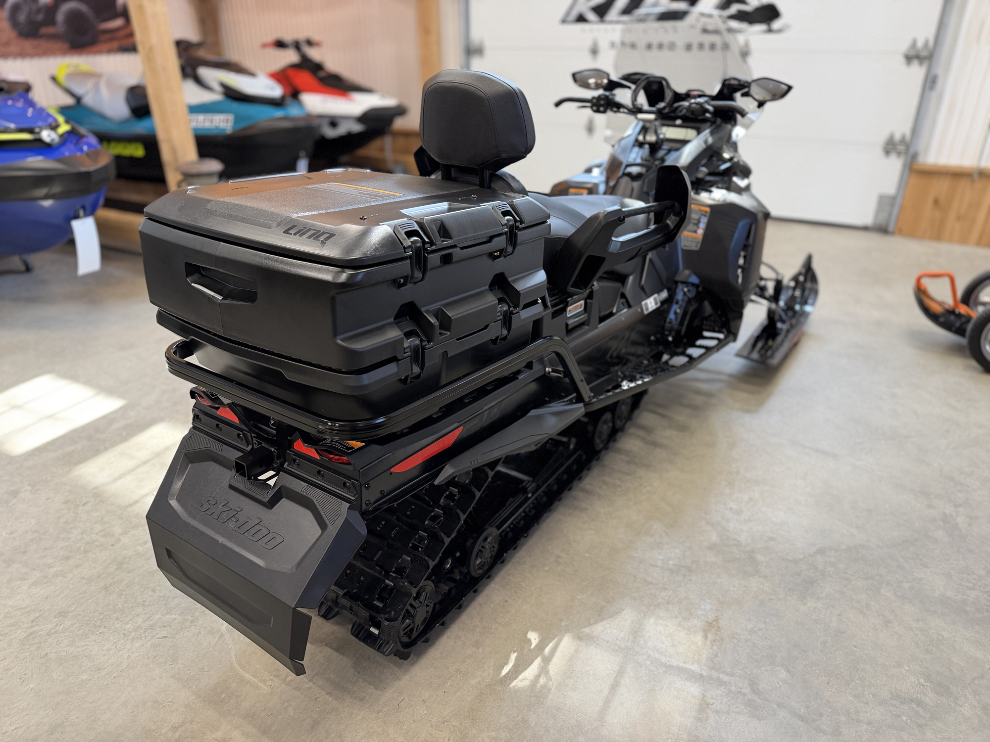 #26035 Ski-Doo Expédition SE turbo 2026 KDFsports.com JOLIETTE