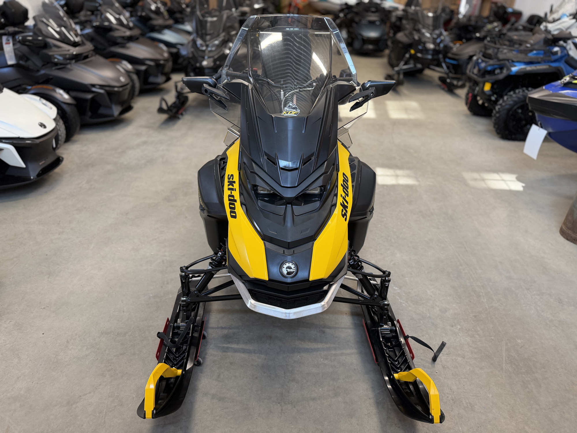 #26033 Ski-Doo Expedition Sport 900 ace 2026 KDFsports.com JOLIETTE