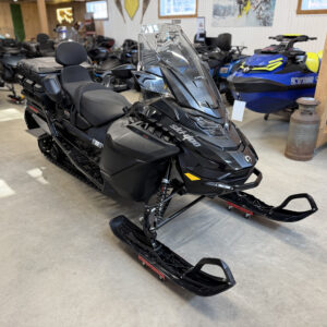 #26034 Ski-Doo Expédition SE turbo 2026 www.KDFsports.com JOLIETTE