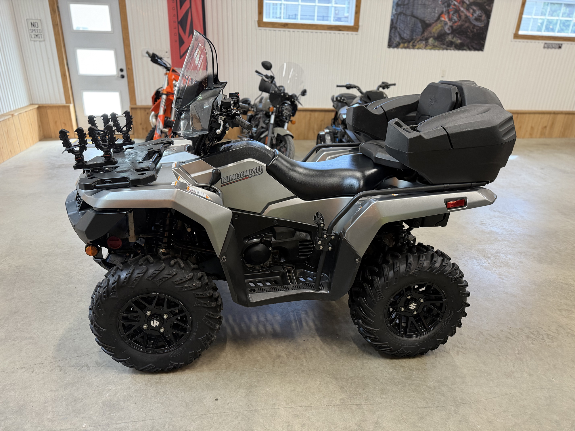 #26090 Suzuki King Quad 750 2022 www.KDFsports.com JOLIETTE