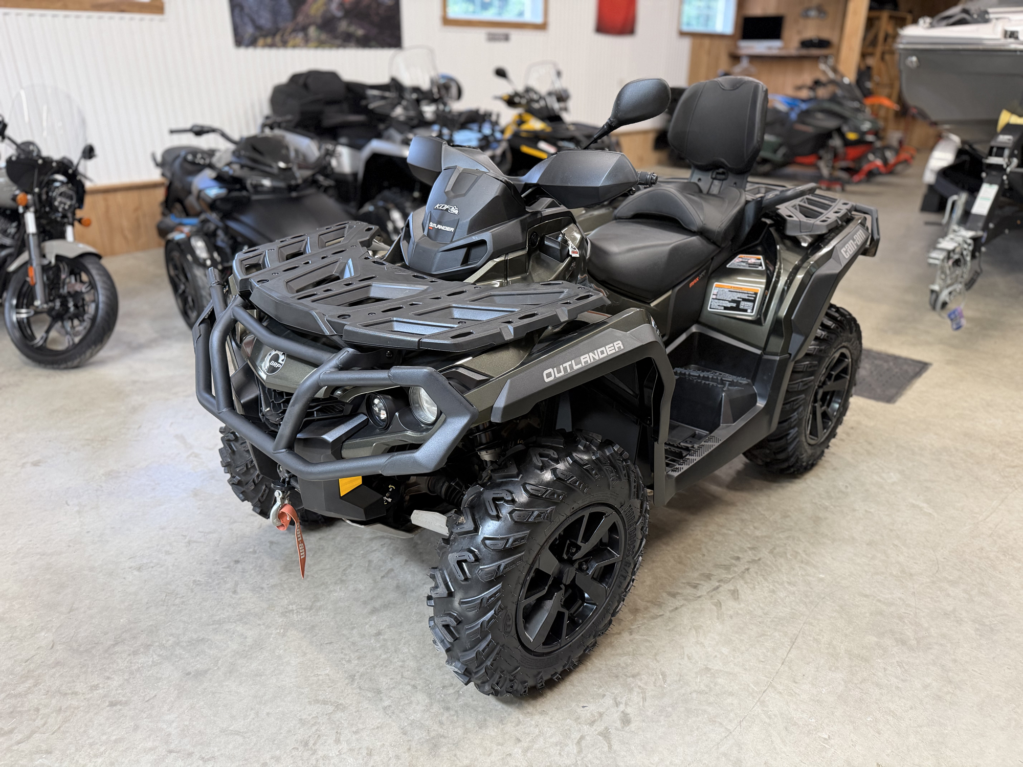 #26103 Can-Am Outlander Max XT 650 2022 www.KDFsports.com JOLIETTE