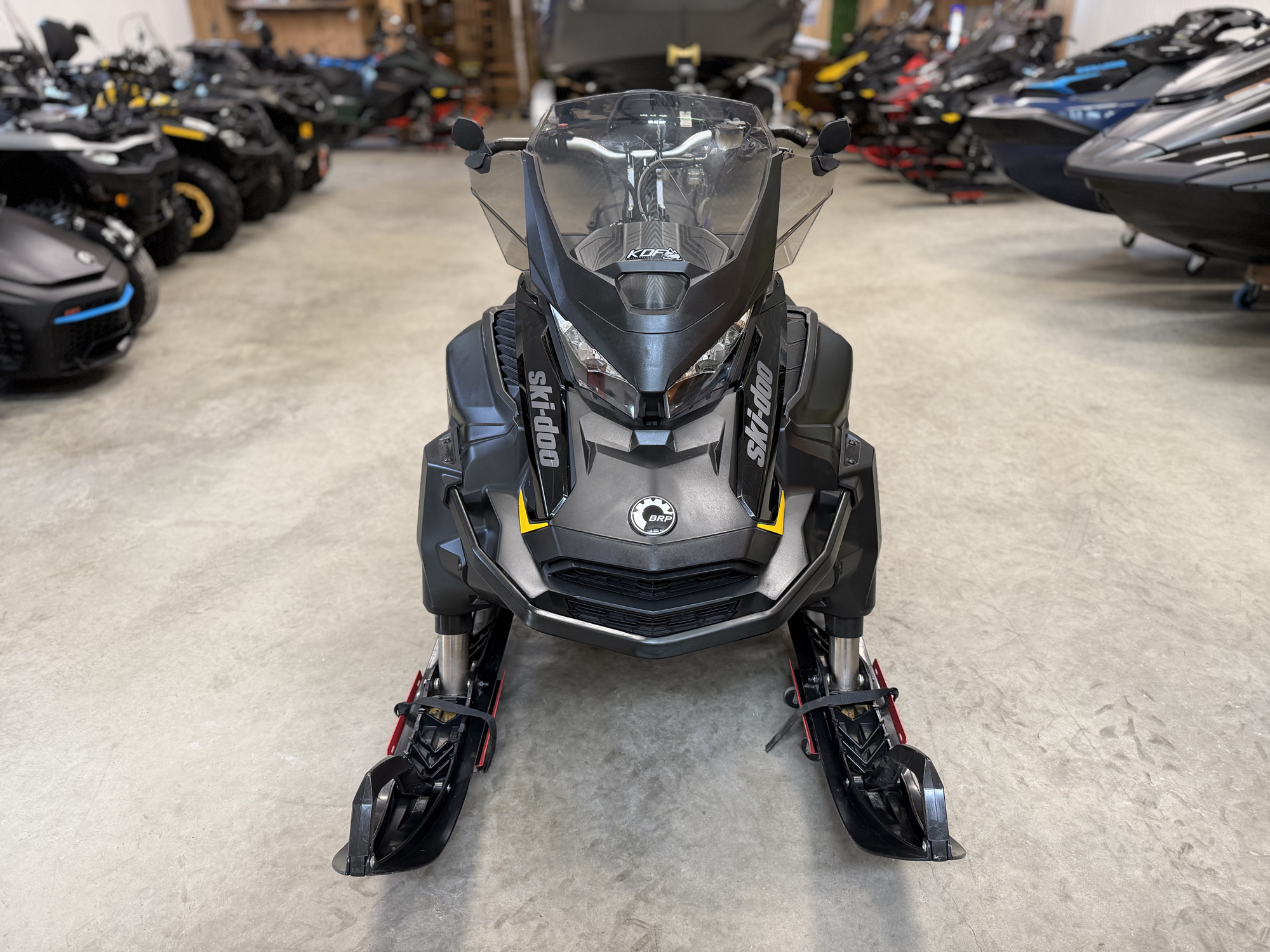 #26091 Ski-Doo Tundra LE 600 ace 2024 www.KDFsports.com JOLIETTE