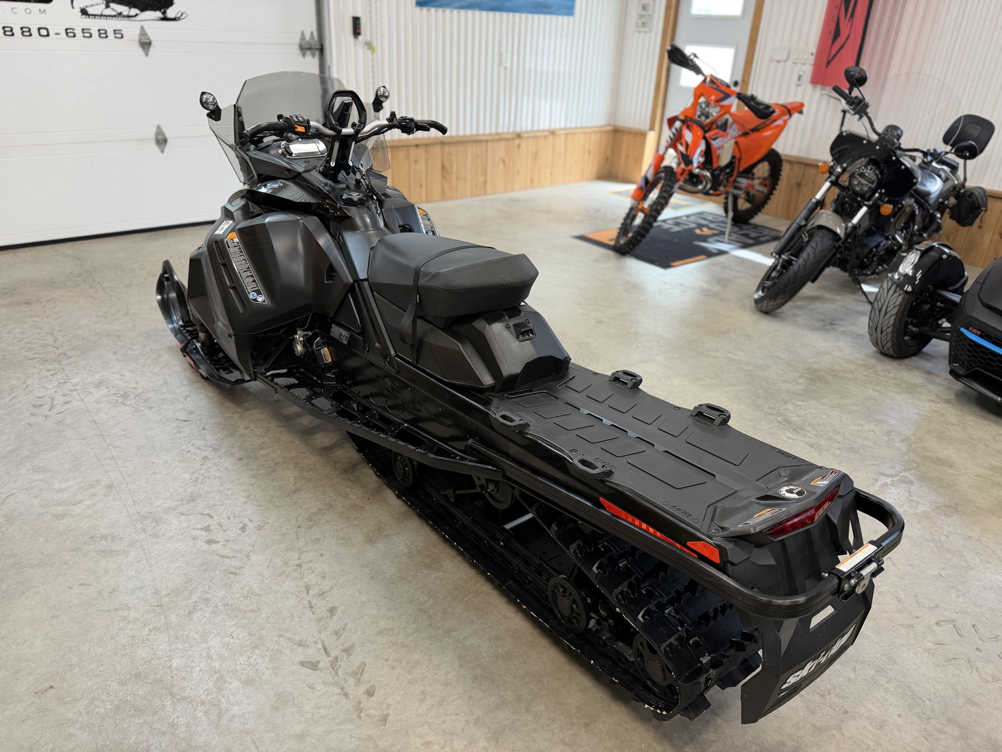 #26091 Ski-Doo Tundra LE 600 ace 2024 www.KDFsports.com JOLIETTE