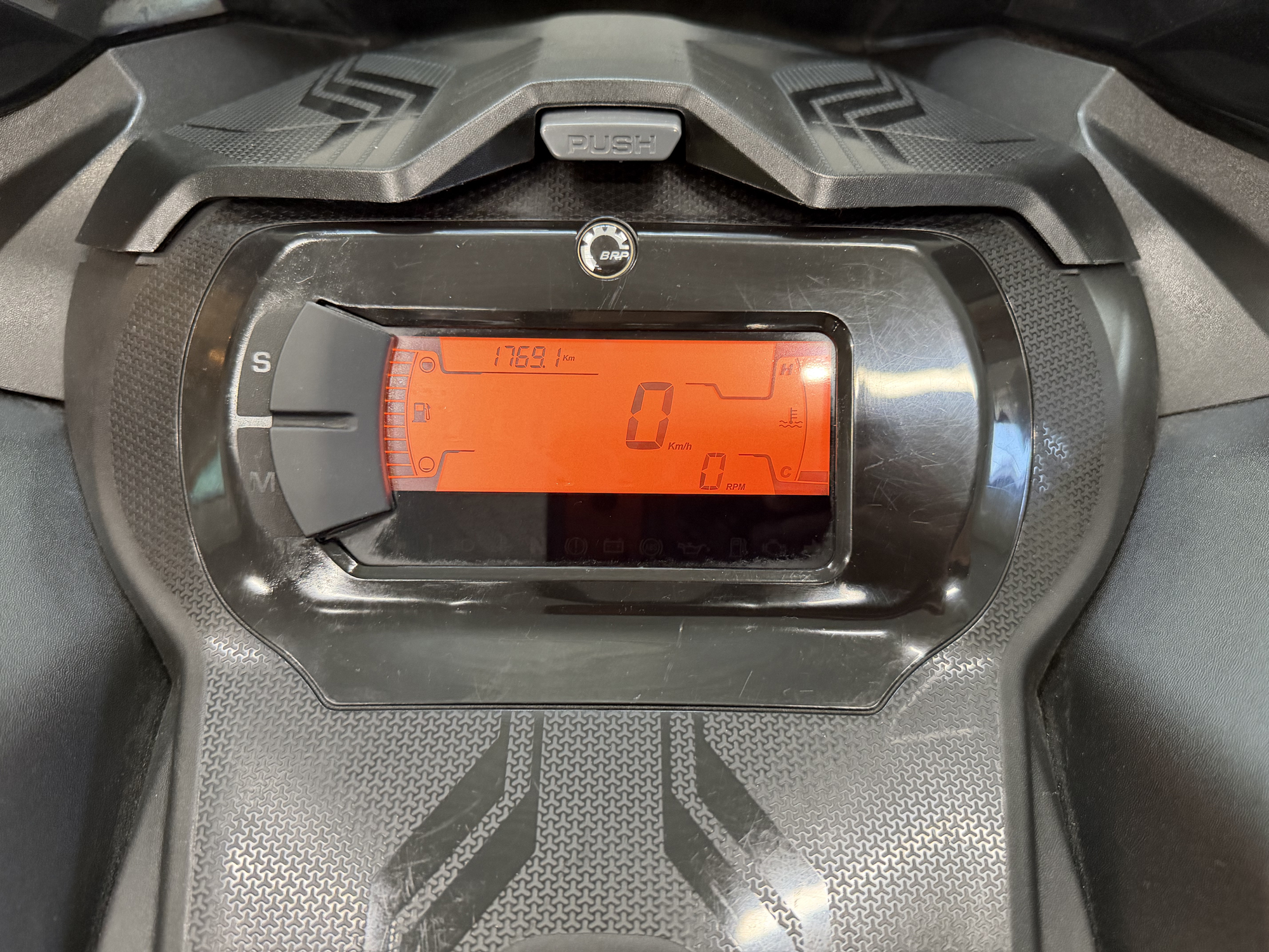 #26091 Ski-Doo Tundra LE 600 ace 2024 www.KDFsports.com JOLIETTE