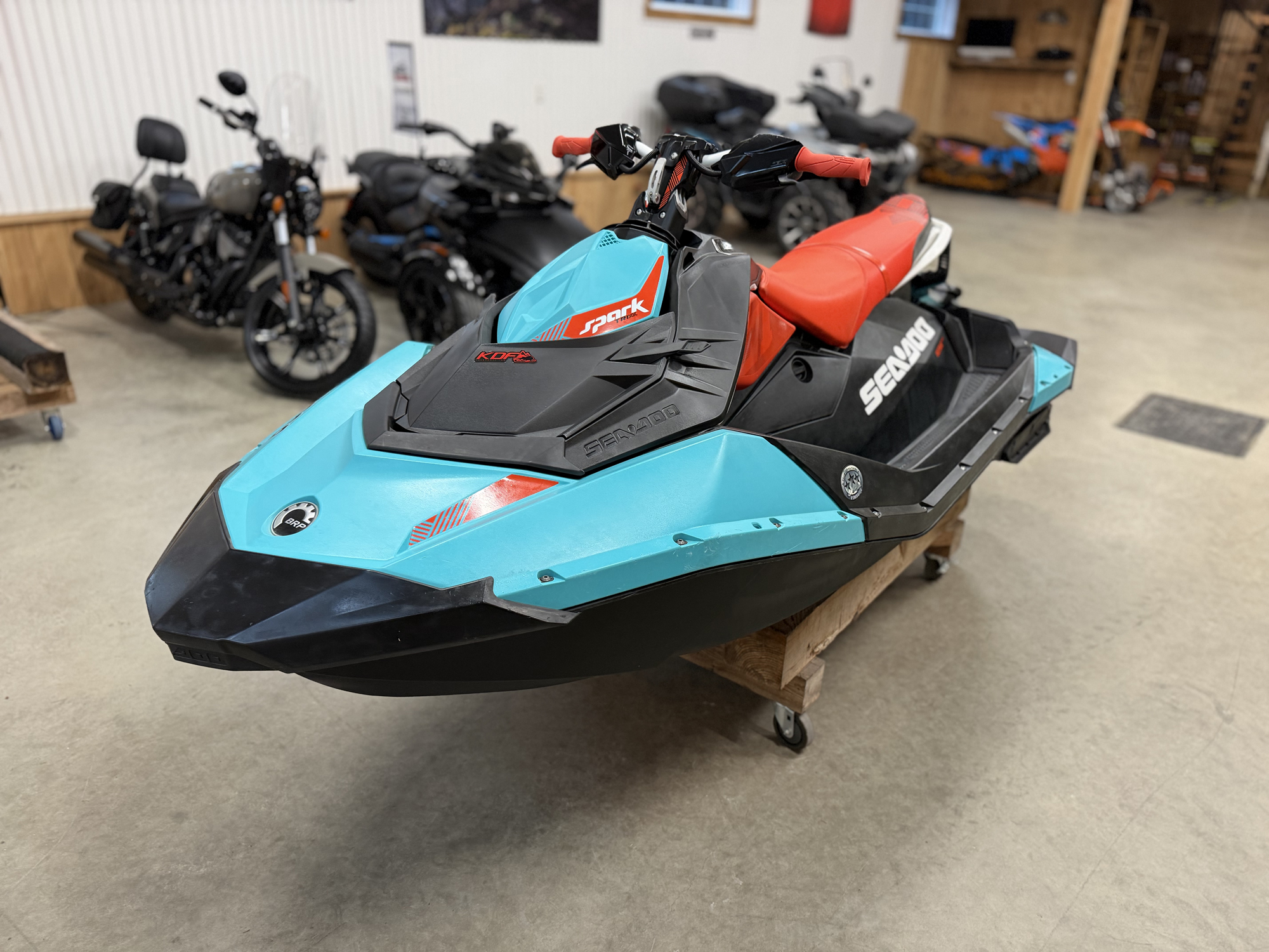 #26117 Sea-Doo Spark Trixx 3 2018 www.KDFsports.com JOLIETTE