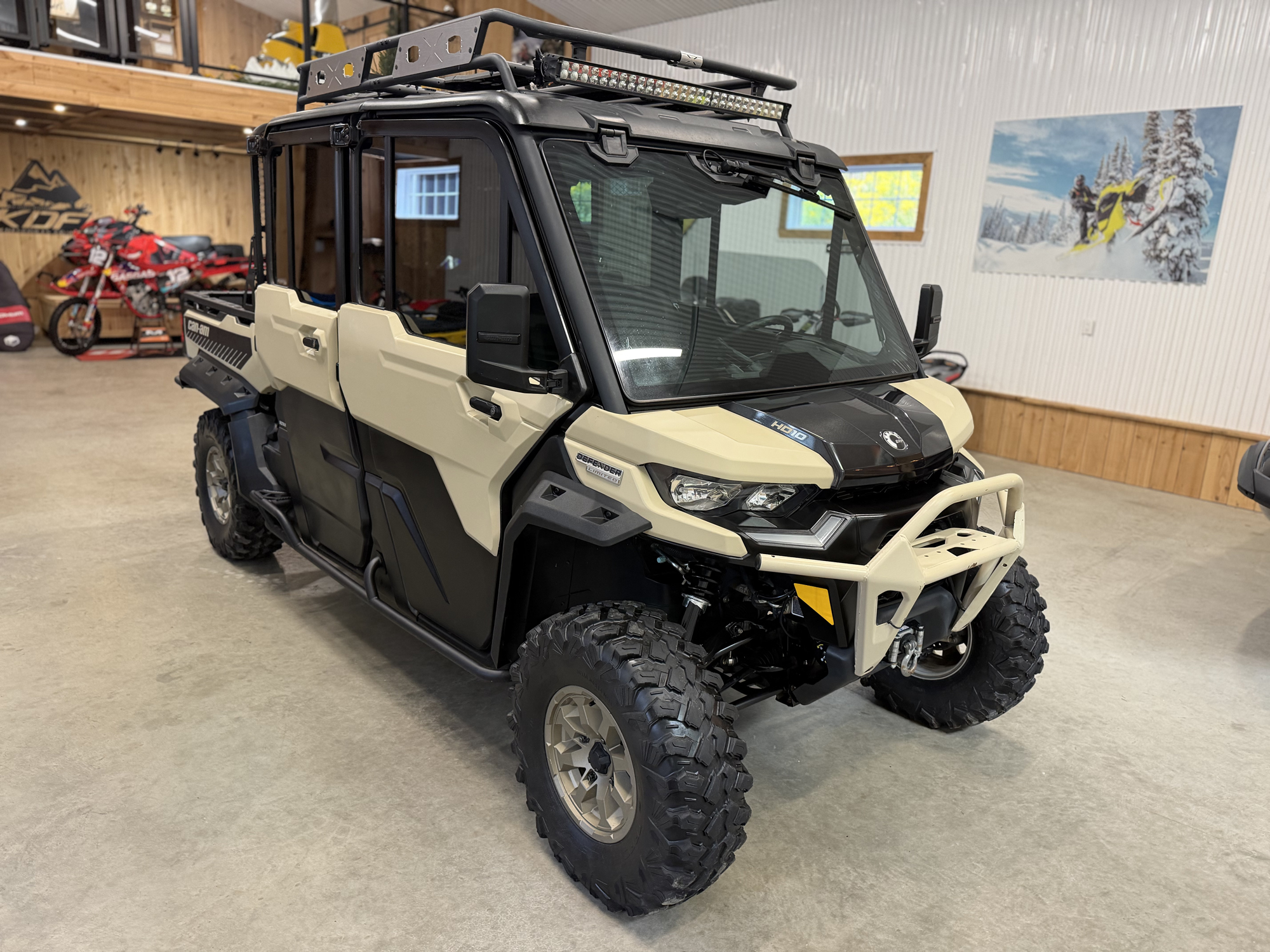 #26154 Can-Am Defender HD10 Max LTD 2025 www.KDFsports.com JOLIETTE