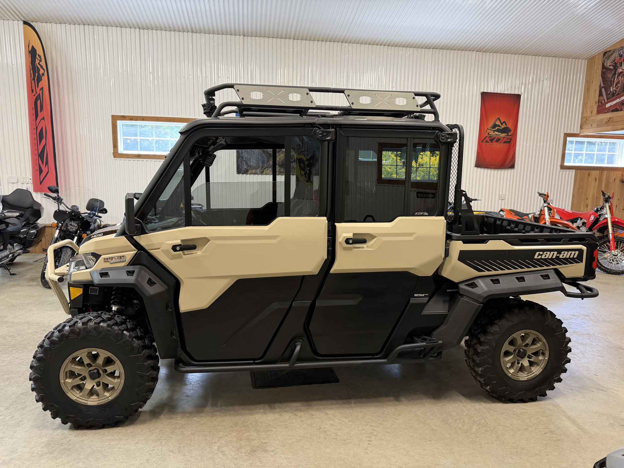 #26154 Can-Am Defender HD10 Max LTD 2025 www.KDFsports.com JOLIETTE