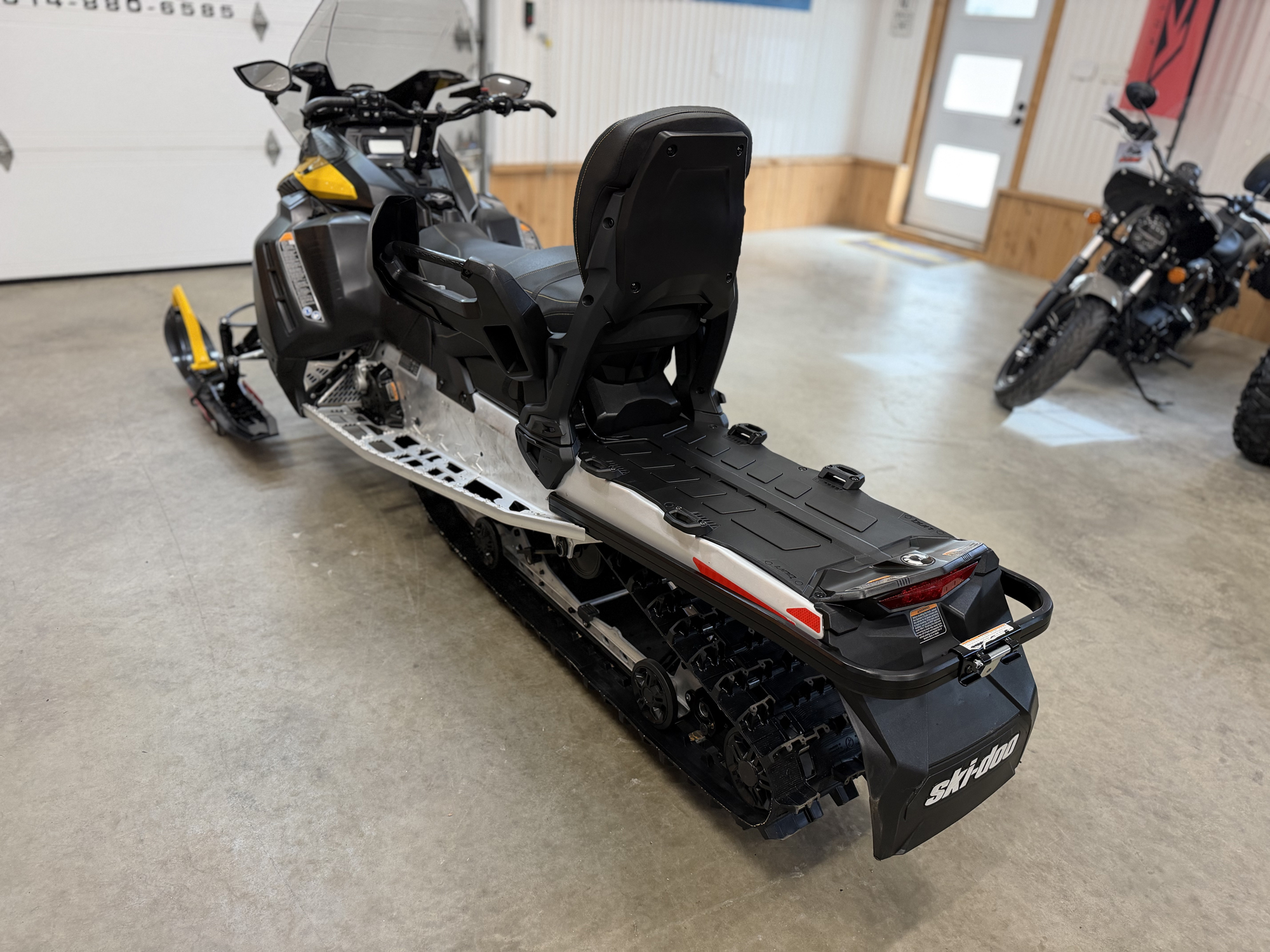 #26162 Ski-Doo Expedition Sport 900 ace 2026 www.KDFsports.com JOLIETTE
