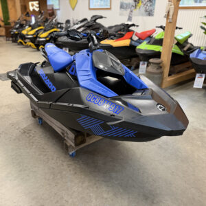 #26165 Sea-Doo Spark Trixx 2up 2023 www.KDFsports.com JOLIETTE