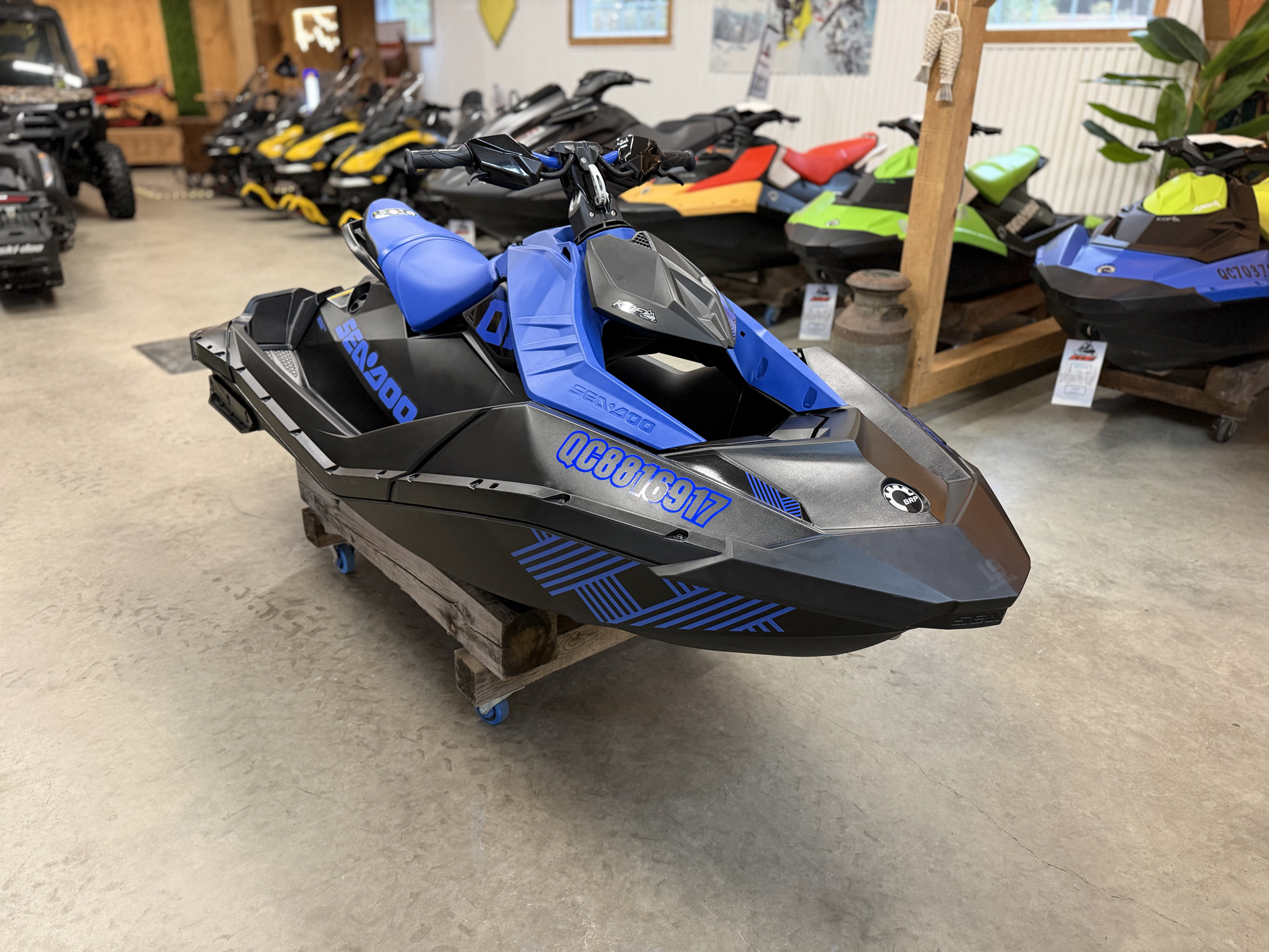 #26165 Sea-Doo Spark Trixx 2up 2023 www.KDFsports.com JOLIETTE