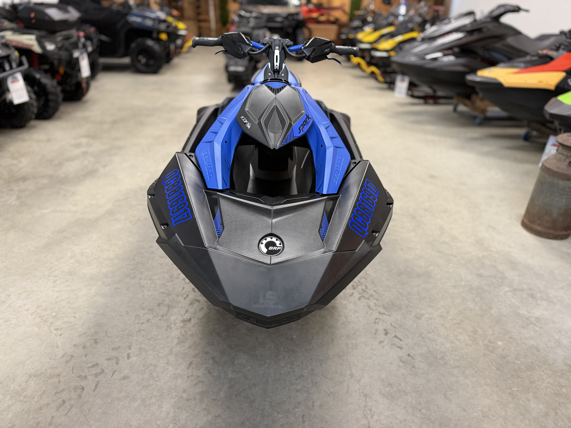 #26165 Sea-Doo Spark Trixx 2up 2023 www.KDFsports.com JOLIETTE