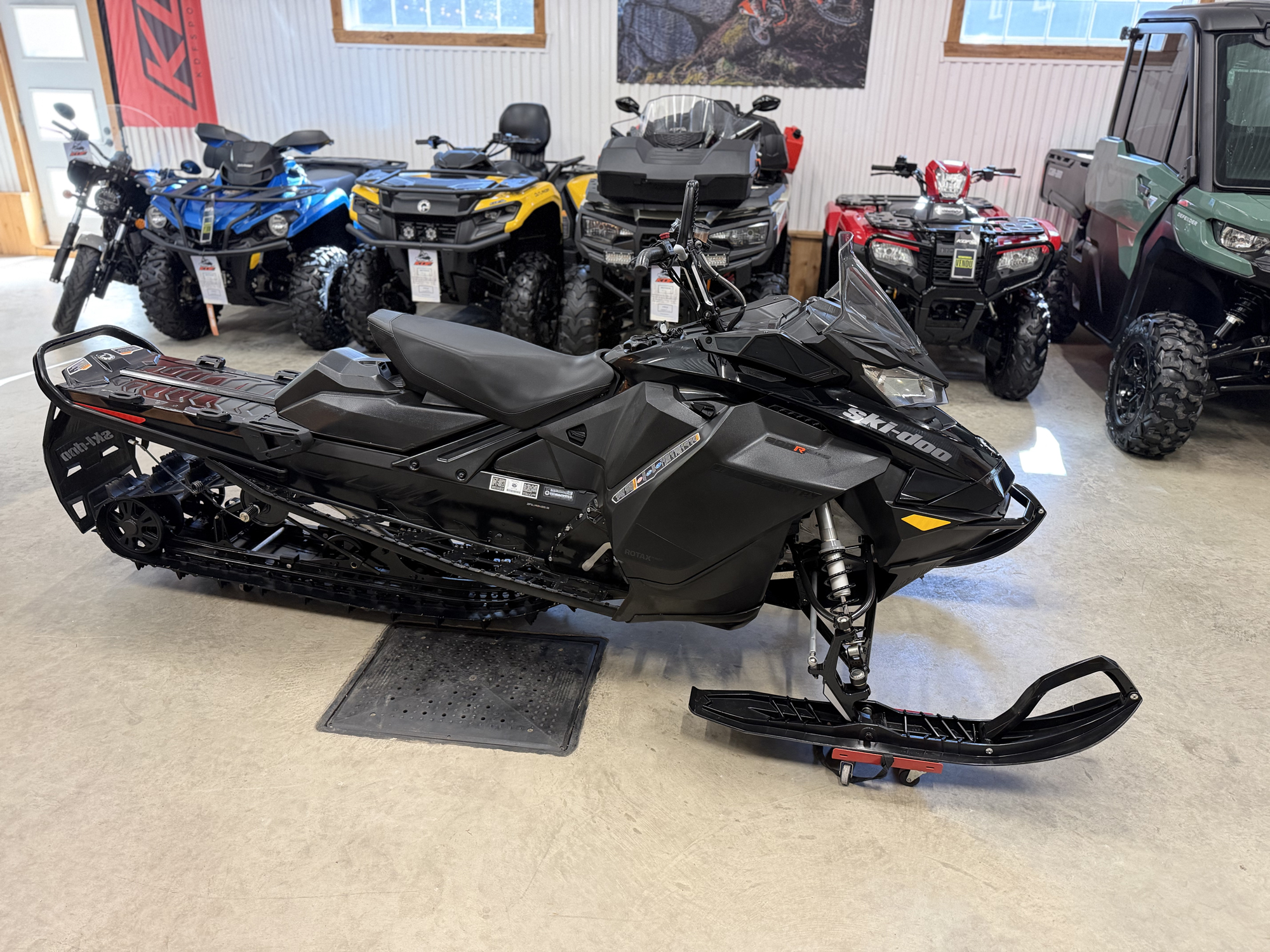 #26167 Ski-Doo Backcountry 600 2022 KDFsports.com JOLIETTE