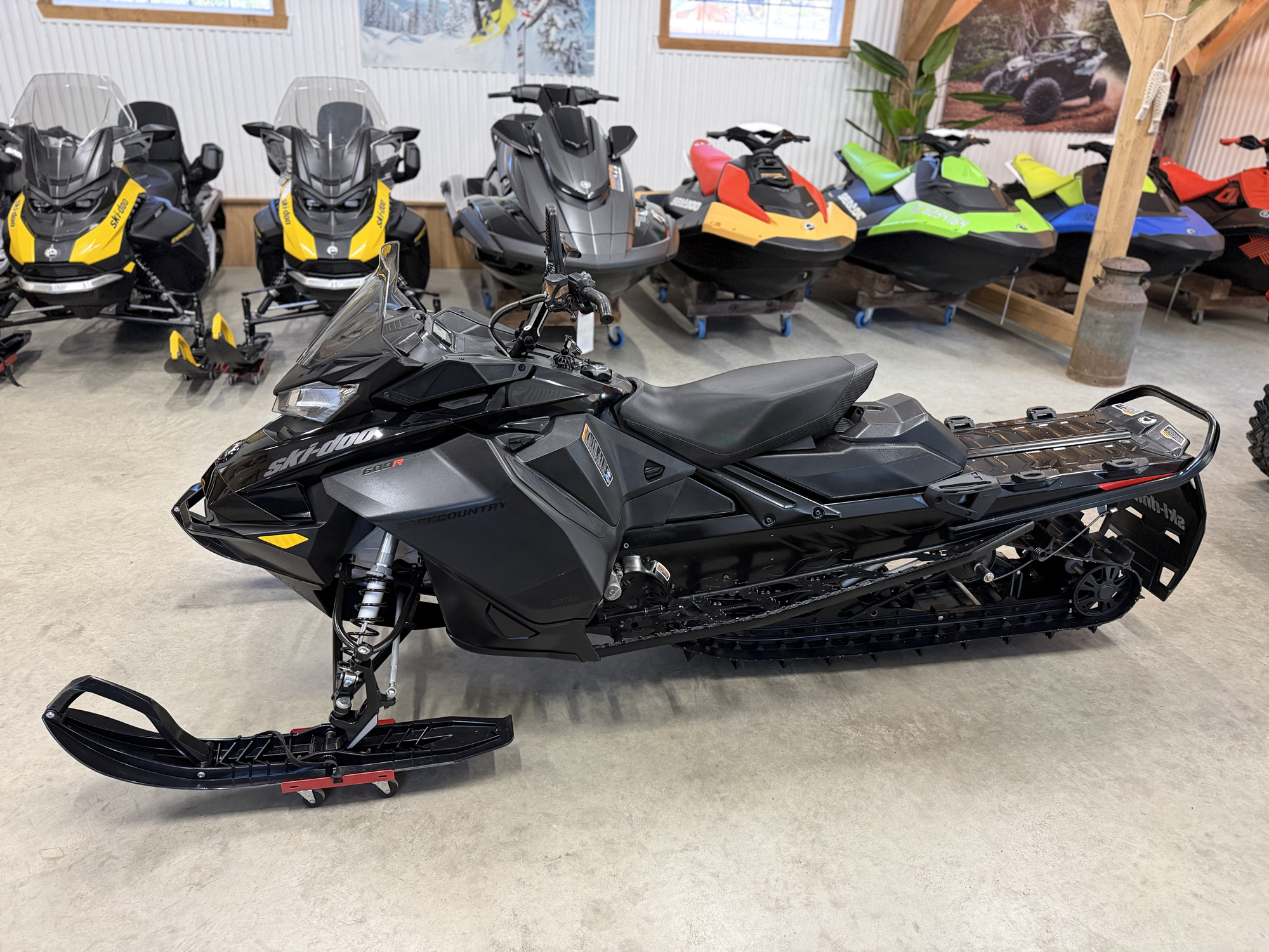 #26167 Ski-Doo Backcountry 600 2022 KDFsports.com JOLIETTE