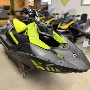 #26176 Sea-Doo Spark Trixx 2up 2023 www.KDFsports.com JOLIETTE